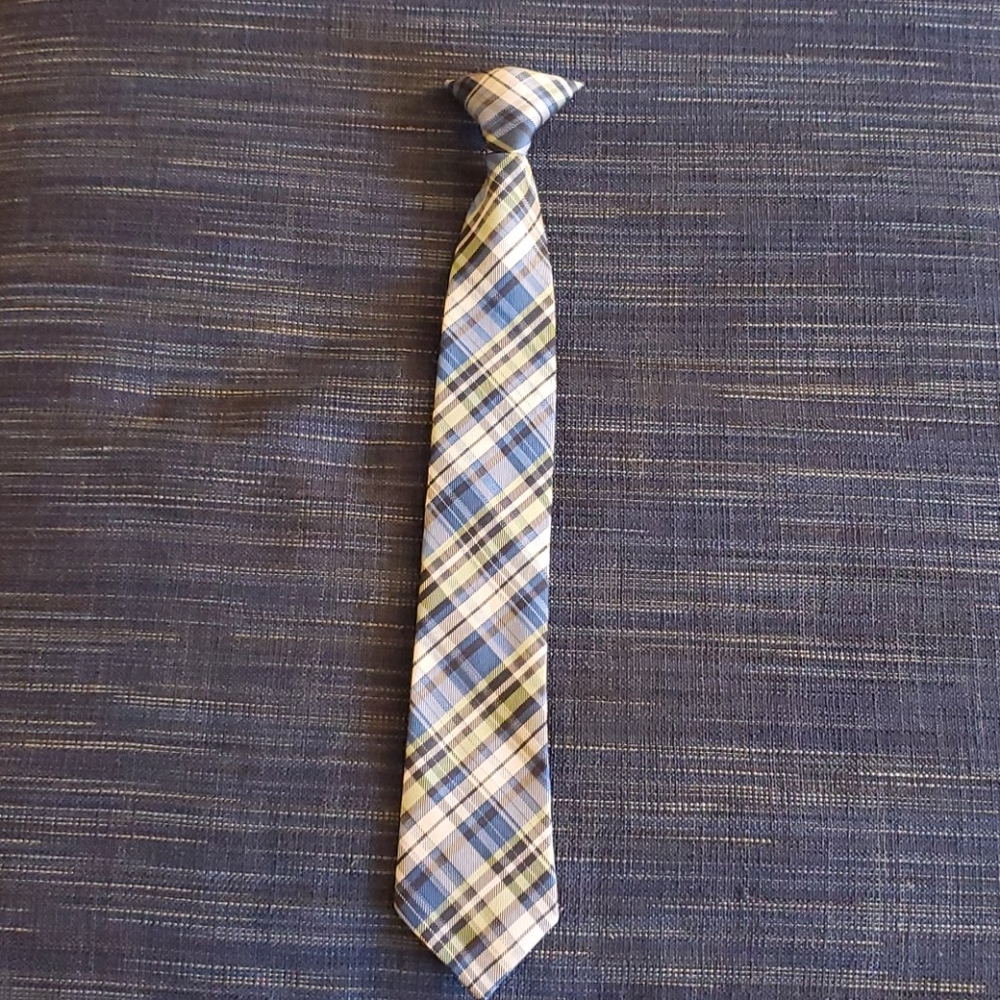 Boy's clip on tie